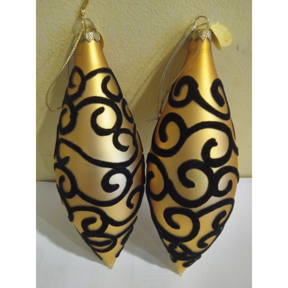 2 Seasons Of Cannon‎ Falls Christmas Ornament Teardrop Gold & Black Velvet Swirl
